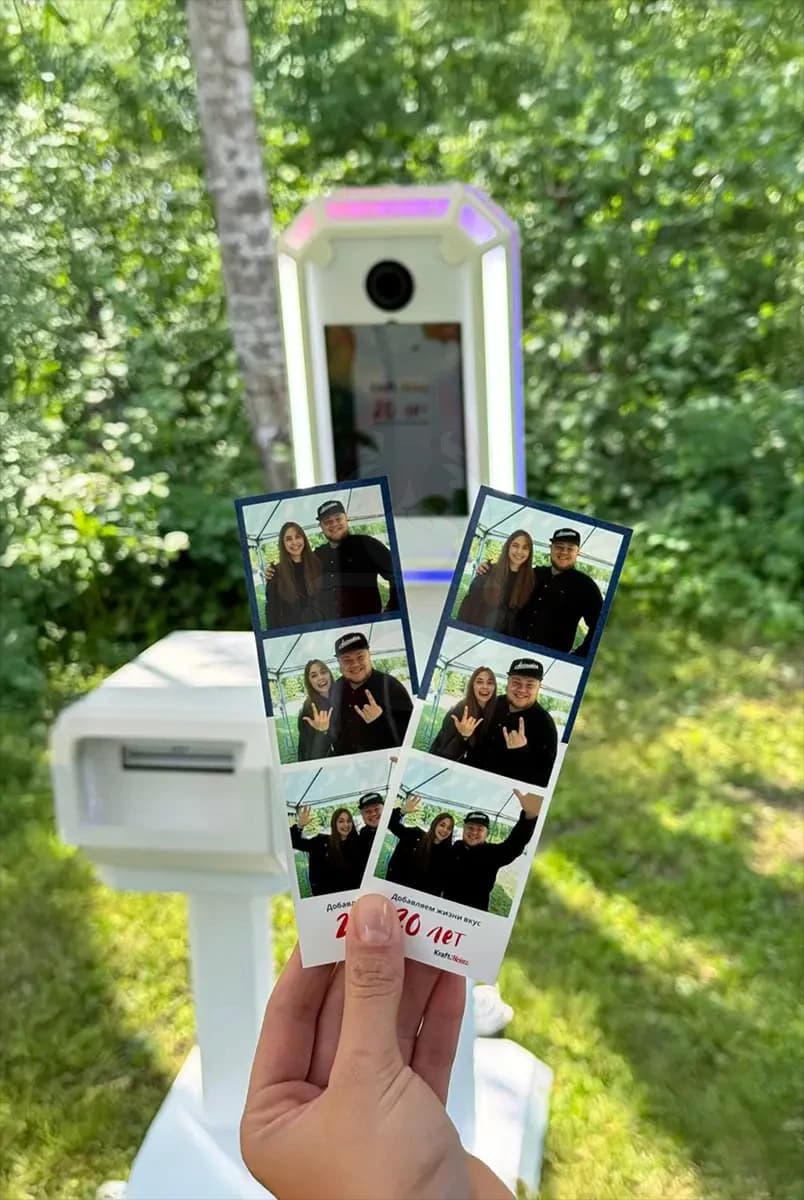 Фотобудка MixUp с брендированием на мероприятии