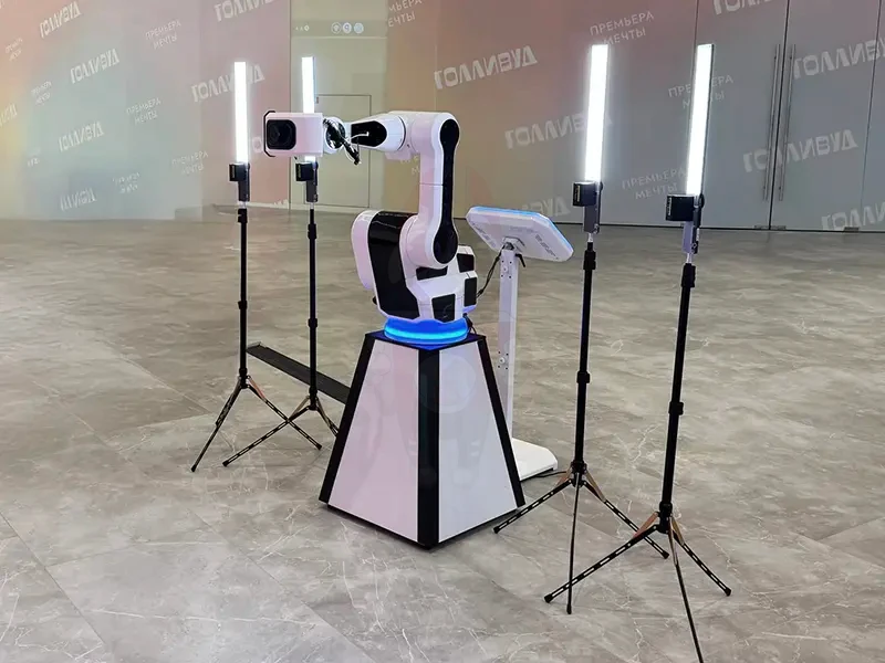 Робот-оператор на корпоративном мероприятии